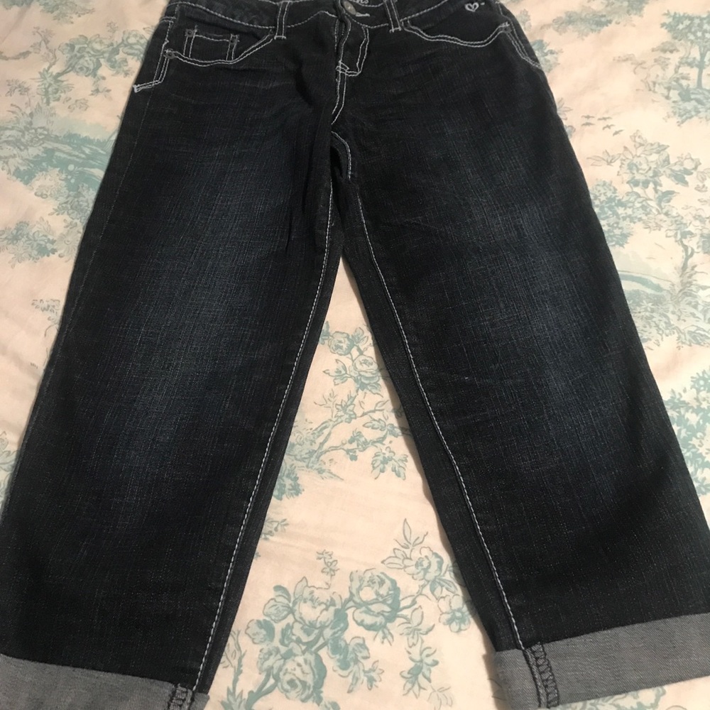 Dark denim Capri